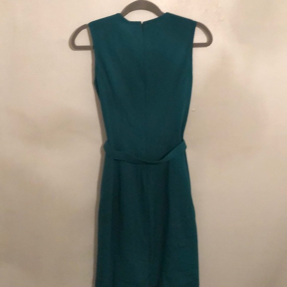 Emerald green Calvin Klein professional dress. - Picture 2 of 4